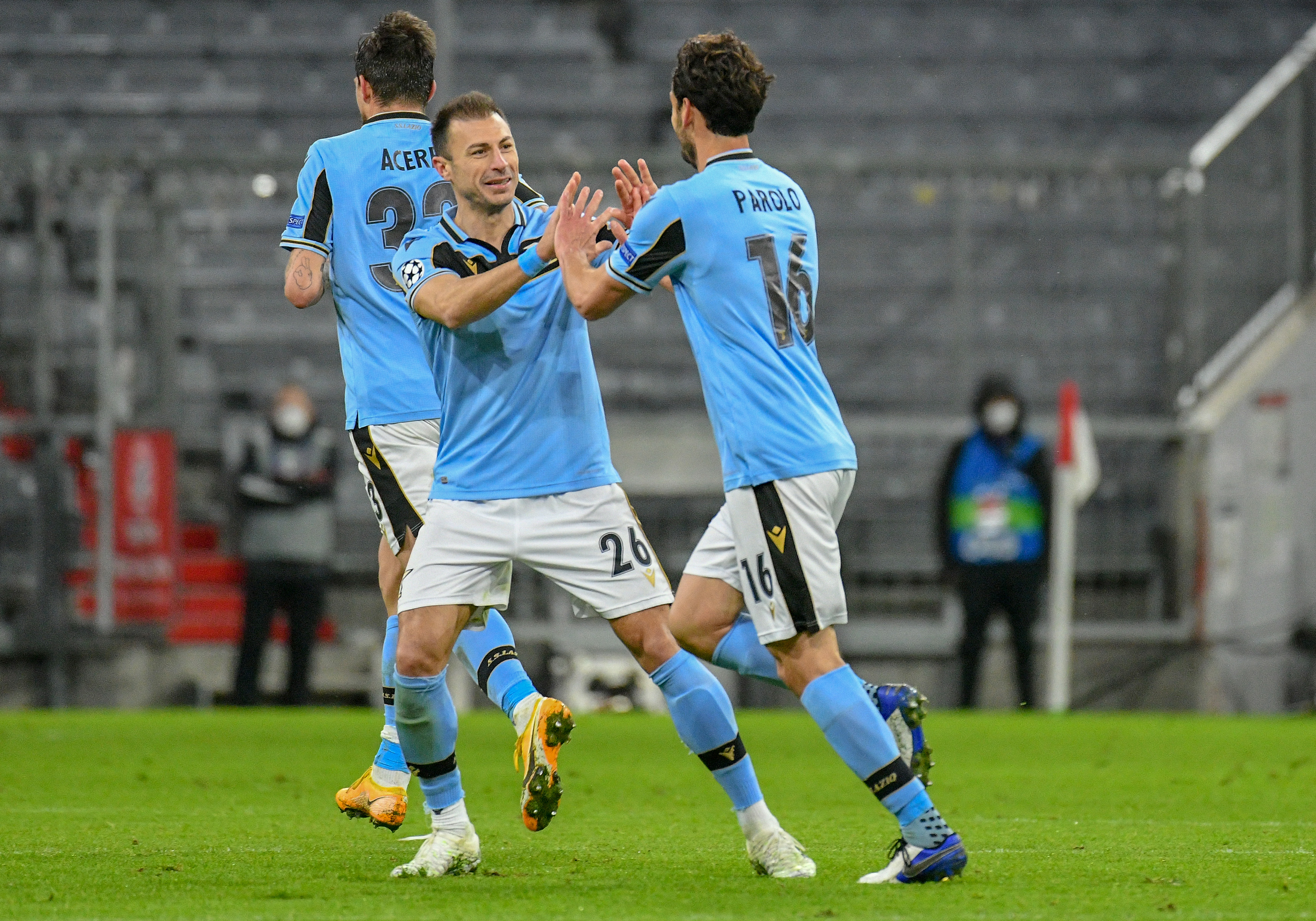Ștefan Radu e din nou lăudat de italieni. Ce note a primit după meciul cu Bayern: ”Cu el, echipa lui Inzaghi suferă mai puțin”