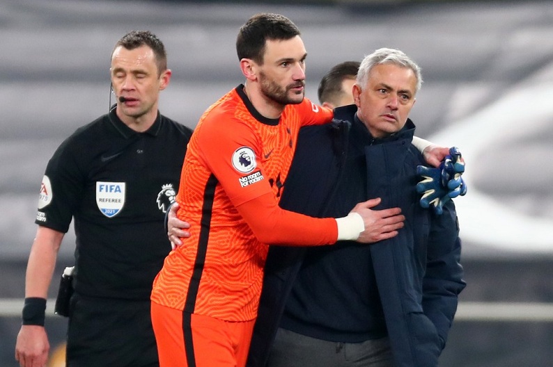 Jose Mourinho n-a suportat umilinţa: şi-a făcut praf jucătorii după eliminarea din Europa League
