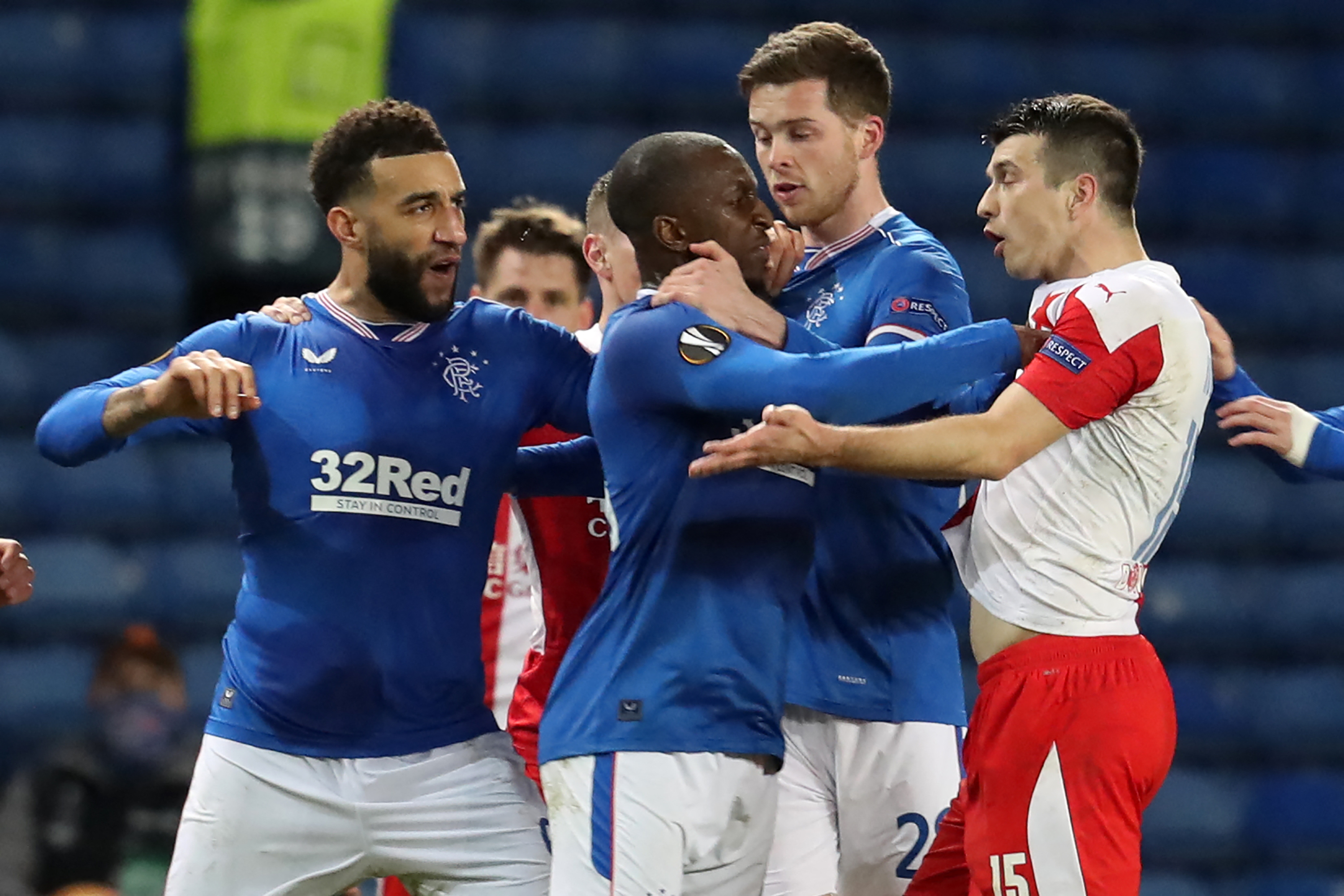 Scandal după Rangers - Slavia Praga: un fotbalist ceh, acuzat de rasism! Reacția UEFA
