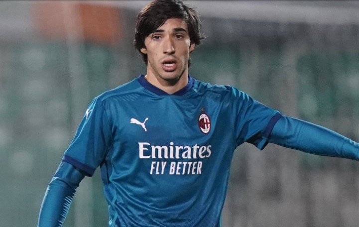 AC Milan i-a găsit înlocuitor lui Sandro Tonali, fotbalistul vândut cu 70 de milioane de euro la Newcastle