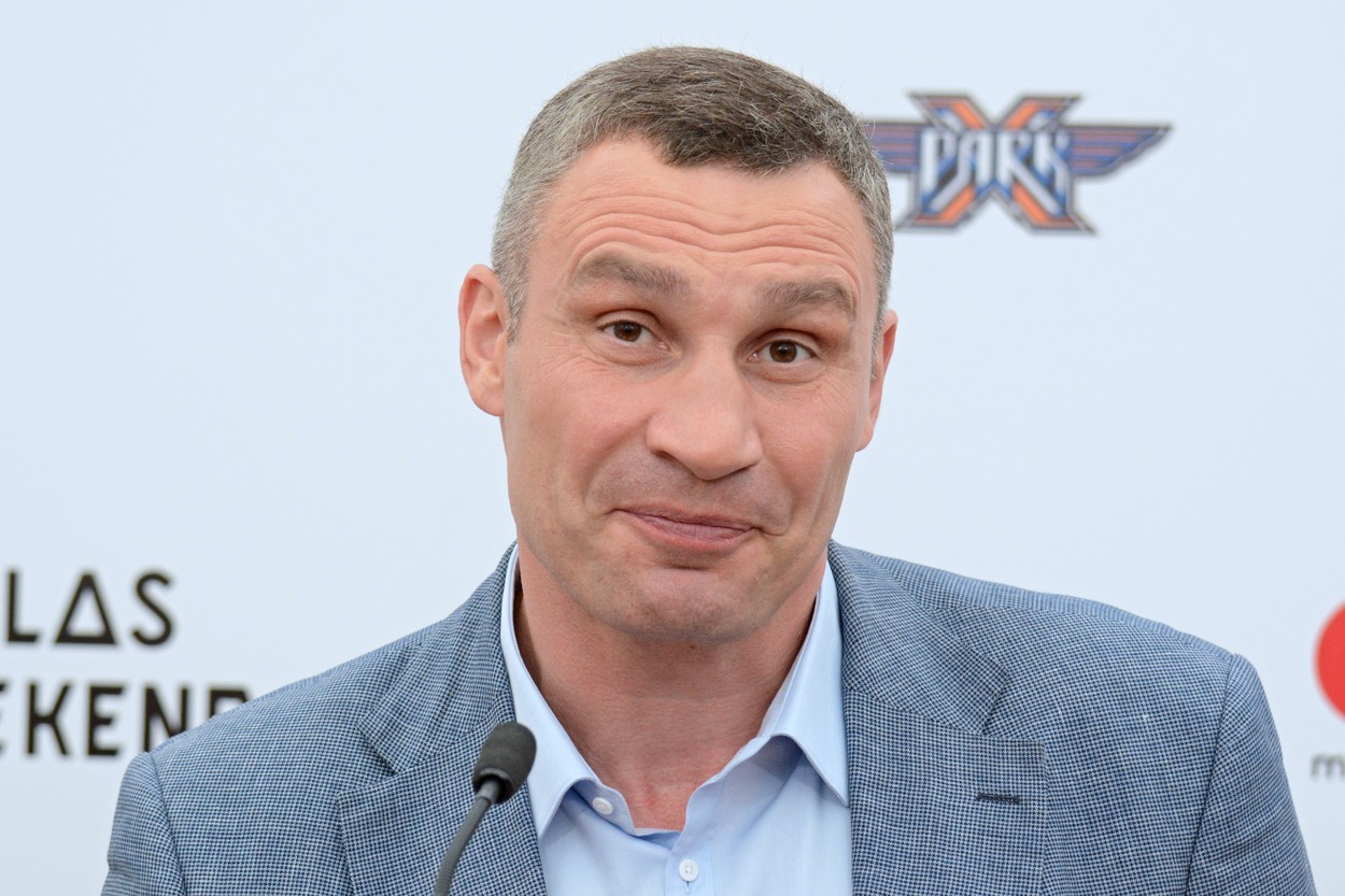 Vitali Klitschko, membru DDB! Legendarul pugilist, așteptat la amicalul dintre Dinamo și echipa lui Mircea Lucescu