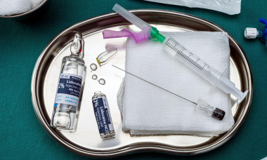 Vials with lidocaine anesthesia prepared for operation in an operating room, conceptual image