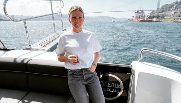 De la Miami, direct pe yacht în Istanbul. Simona Halep, câteva zile de relaxare înainte de meciul din FED Cup