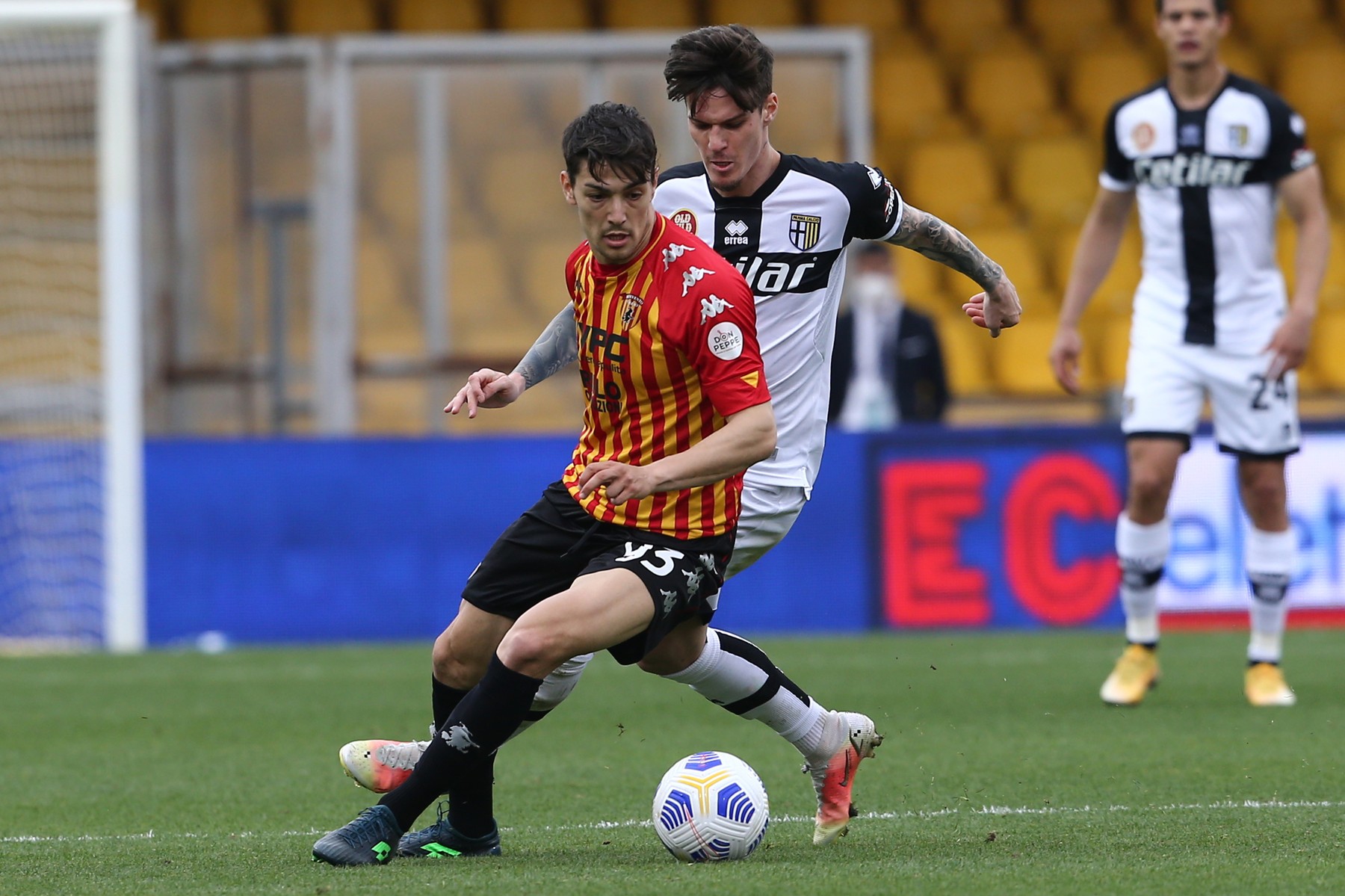 Benevento-Parma 2-2. Man, primul gol în tricoul echipei lui DAversa. Mihăilă, trimis în teren în repriza secundă