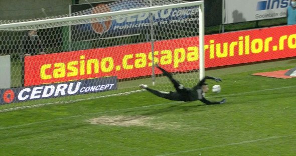 Andrei Vlad a apărat un penalty în meciul FCSB - Universitatea Craiova / Foto: Captură Digi Sport