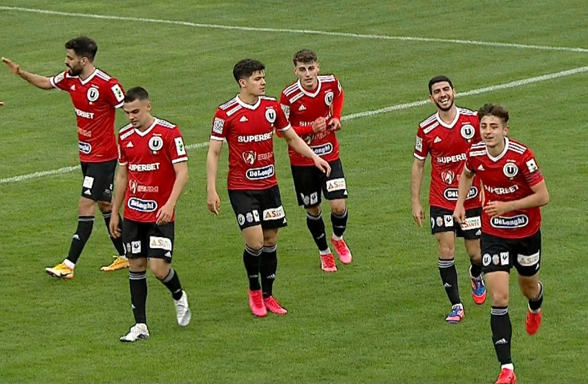 Liga 2, play-out, etapa 1 | CSM Slatina - U Cluj 2-4. Victor Dican, protagonist. A bifat o ”dublă” și a comis penalty