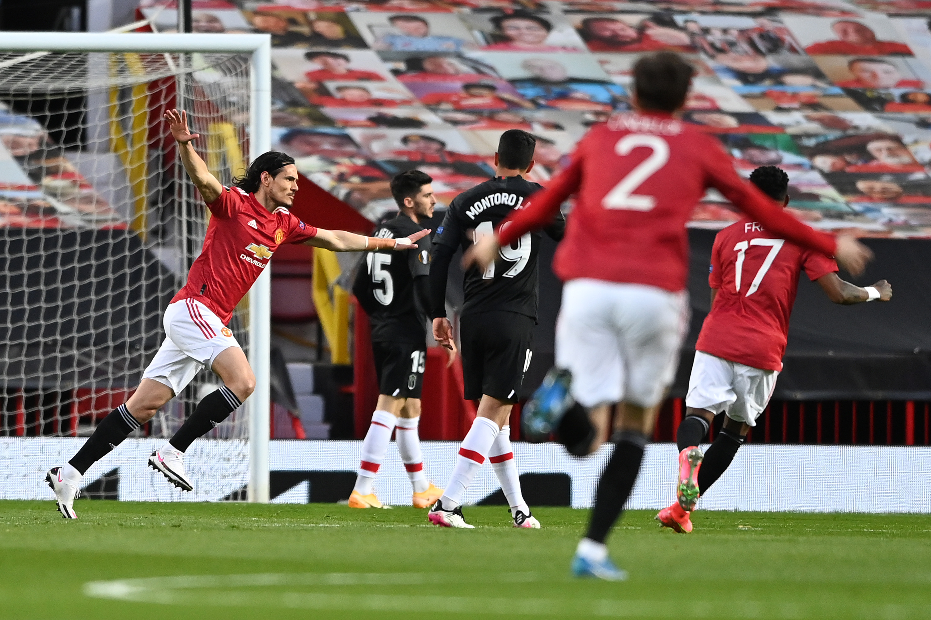 Manchester United - Granada 2-0. ”Diavolii” n-au avut emoții nici în retur și s-au calificat în semifinalele Europa League