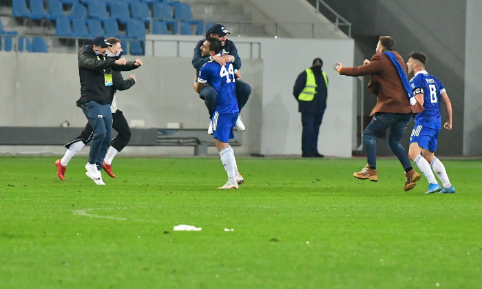 FOTBAL:FC U CRAIOVA-RAPID BUCURESTI, LIGA 2 CASA PARIURILOR (19.04.2021)