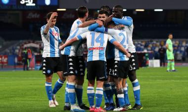Fotbaliștii lui Napoli, în meciul cu Lazio / Foto: Getty Images