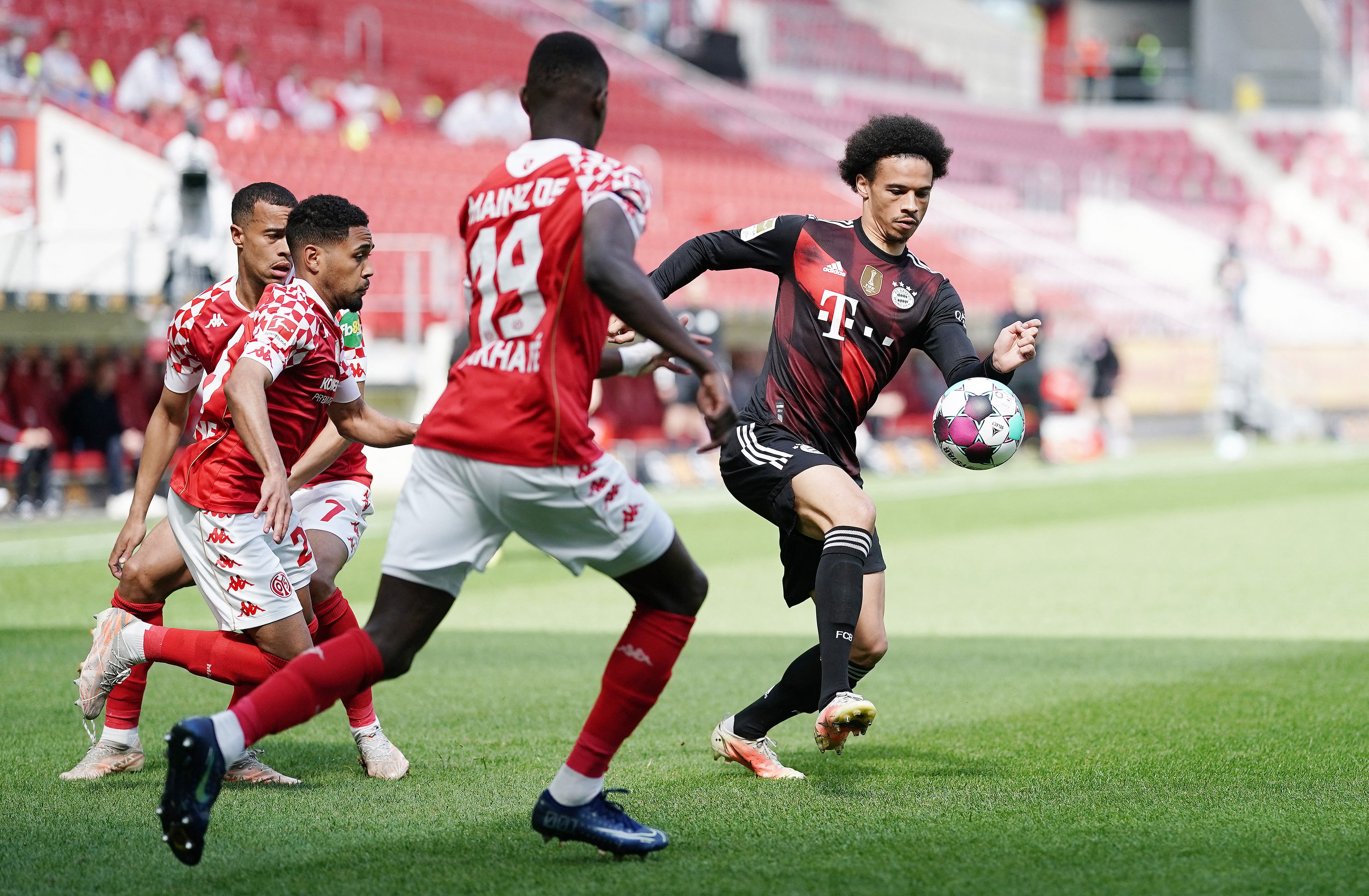 Mainz - Bayern Munchen 2-1. Bavarezii lasă șampania la rece după etapa în care puteau câștiga al 9-lea titlu la rând