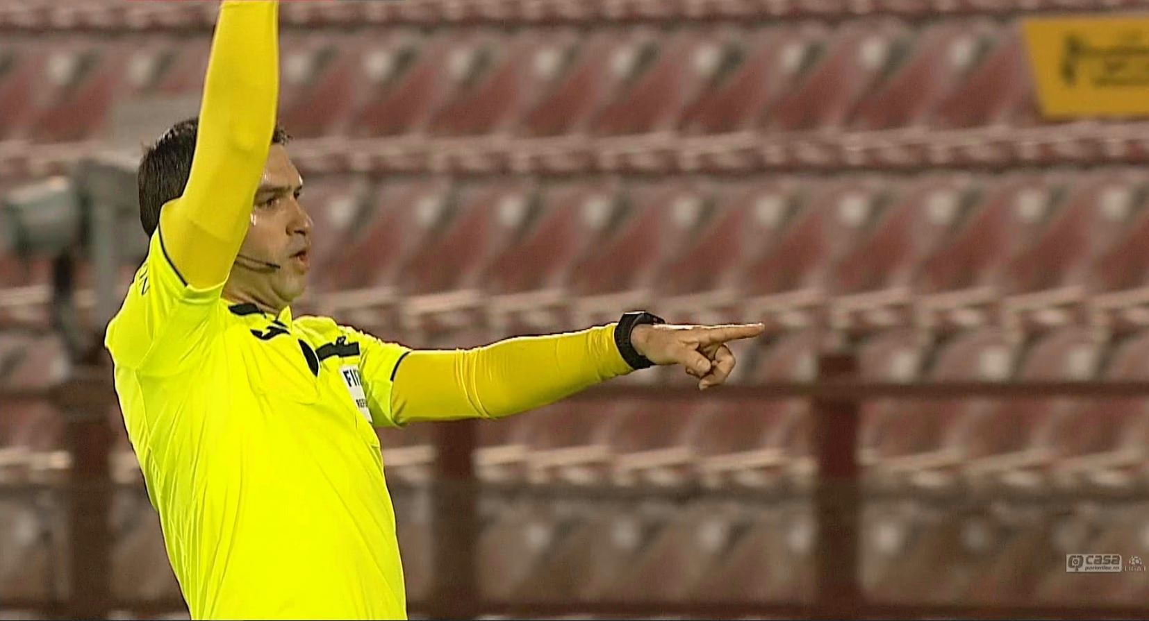 CFR Cluj - Craiova 1-2 | Edi Iordănescu, ironizat de Crăciunescu în direct. Bilașco a adus în emisiune faze controversate