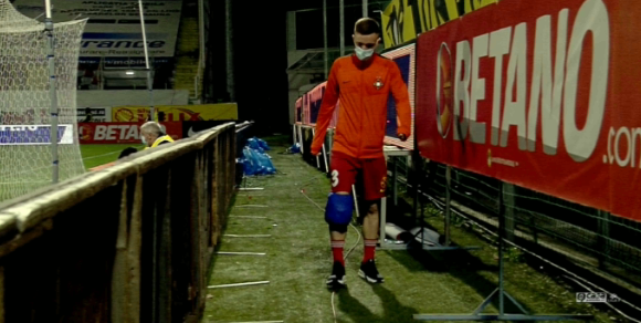 Panţîru a primit verdictul medicilor după ce a fost accidentat de colegul Şut la meciul FCSB-Sepsi