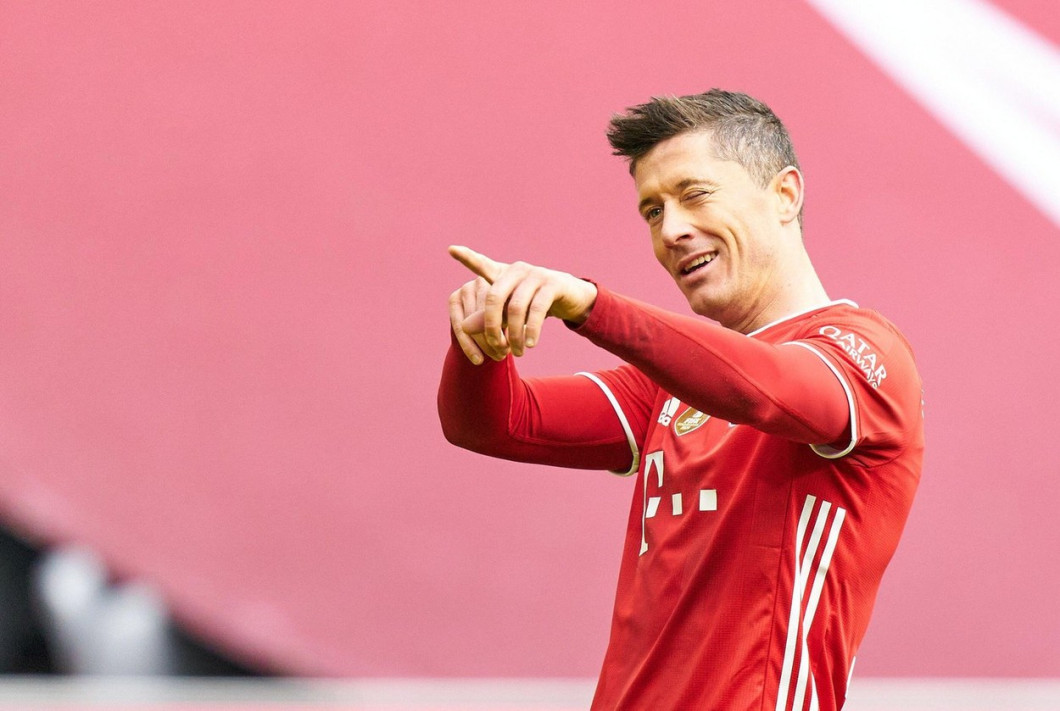 Robert LEWANDOWSKI, FCB 9 celebrates his goal, happy, laugh, celebration, 3-0 in the matchFC BAYERN MUENCHEN - VFB STUTTGART 4-01.German Football League on March 20, 2021 in Munich, Germany Season 2020/2021, matchday 26, 1.Bundesliga, FCB, Mnchen, 26.