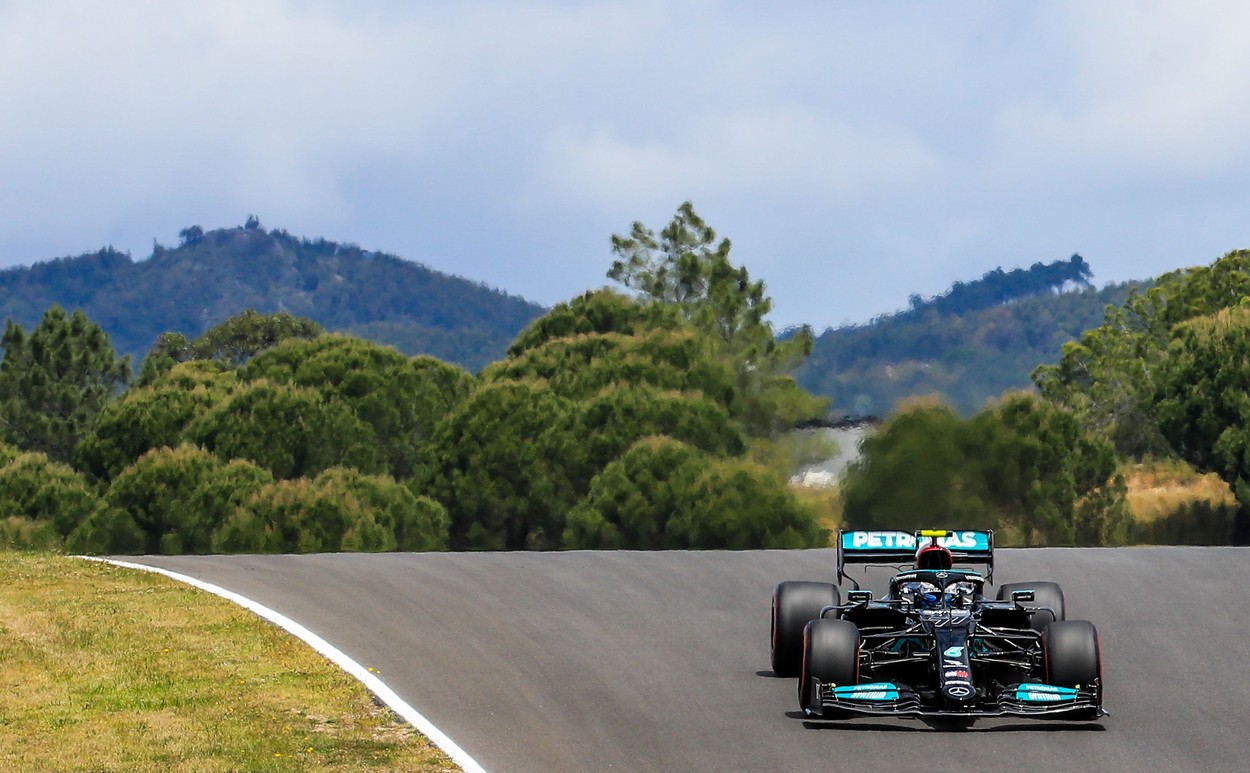 Valtteri Bottas pleacă din pole-position în Marele Premiu al Portugaliei (17:00, Digi Sport 3). Grila de start