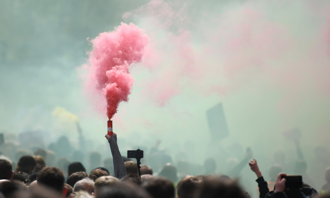 Suporterii lui Manchester United protestează împotriva conducerii / Foto: Getty Images