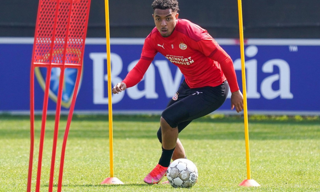 EINDHOVEN, NETHERLANDS - APRIL 28: Donyell Malen of PSV Eindhoven during a Training Session of PSV Eindhoven at PSV Campus de Herdgang on April 28, 2021 in Eindhoven, Netherlands. (Photo by Jeroen Meuwsen/Orange Pictures) Credit: Orange Pics BV/Alamy Live