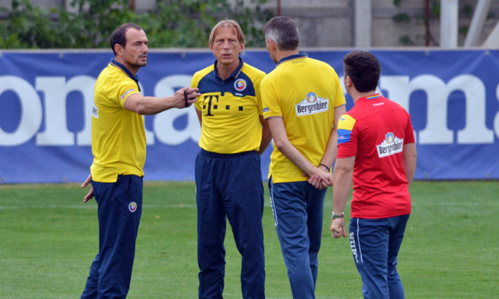 Ionuț Badea, în perioada în care era în staff-ul echipei naționale / Foto: Sport Pictures