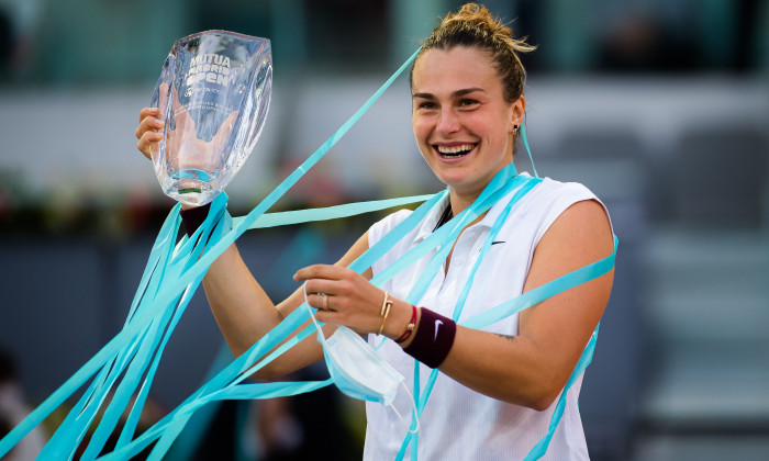 Aryna Sabalenka, după victoria cu Ashleigh Barty din finala WTA Madrid / Foto: Profimedia