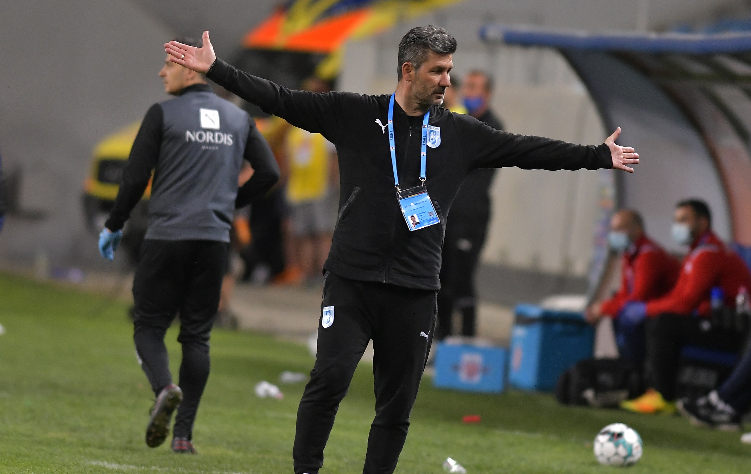 De ce este ”normală” demiterea lui Marinos Ouzounidis de la Craiova + ce risca echipa dacă grecul rămânea