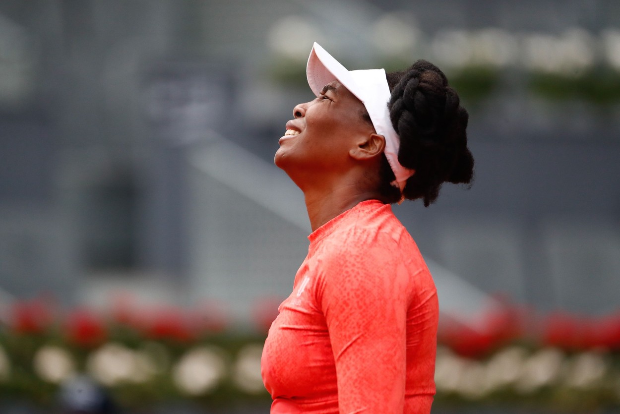 Venus Williams, înfuriată de o decizie a arbitrului: Nu pot să-l controlez pe Dumnezeu. Vorbește tu cu El