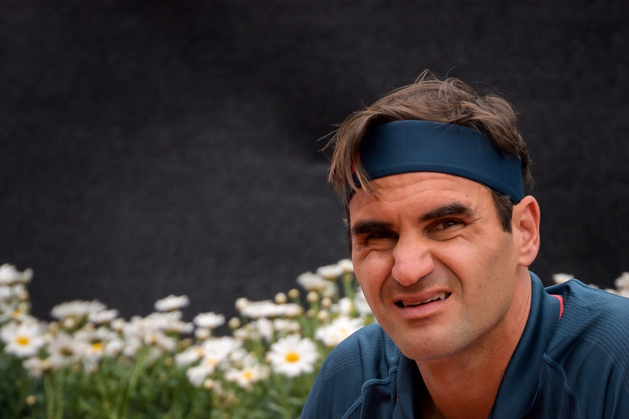 Roger Federer a pierdut primul meci disputat pe zgură după doi ani! Elvețianul, învins acasă