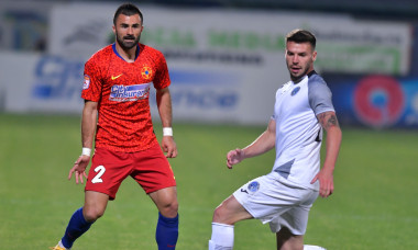 Andrei Cordea, într-un meci FCSB - Academica Clinceni / Foto: Sport Pictures