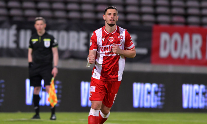 Paul Anton, mijlocașul lui Dinamo / Foto: Sport Pictures