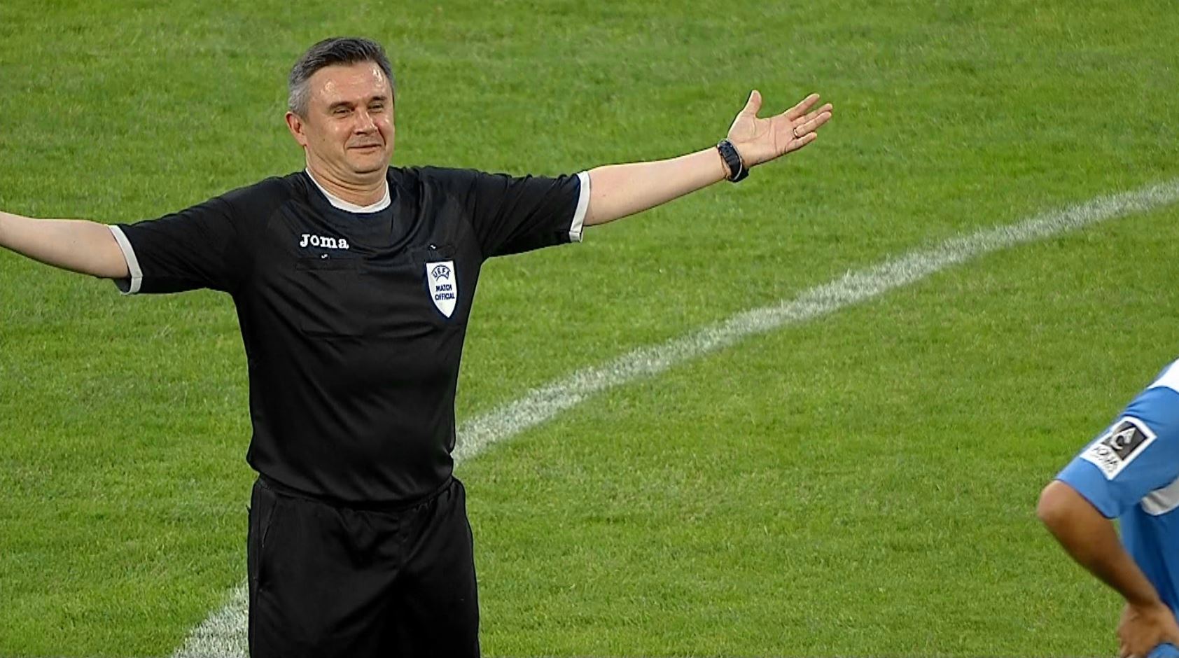Cristian Balaj, noul președinte de la CFR Cluj: De la nu vreau să mă compromit, la confirm înțelegerea Cristian Balaj, noul președinte de la CFR Cluj: De la nu vreau să mă compromit, la confirm înțelegerea