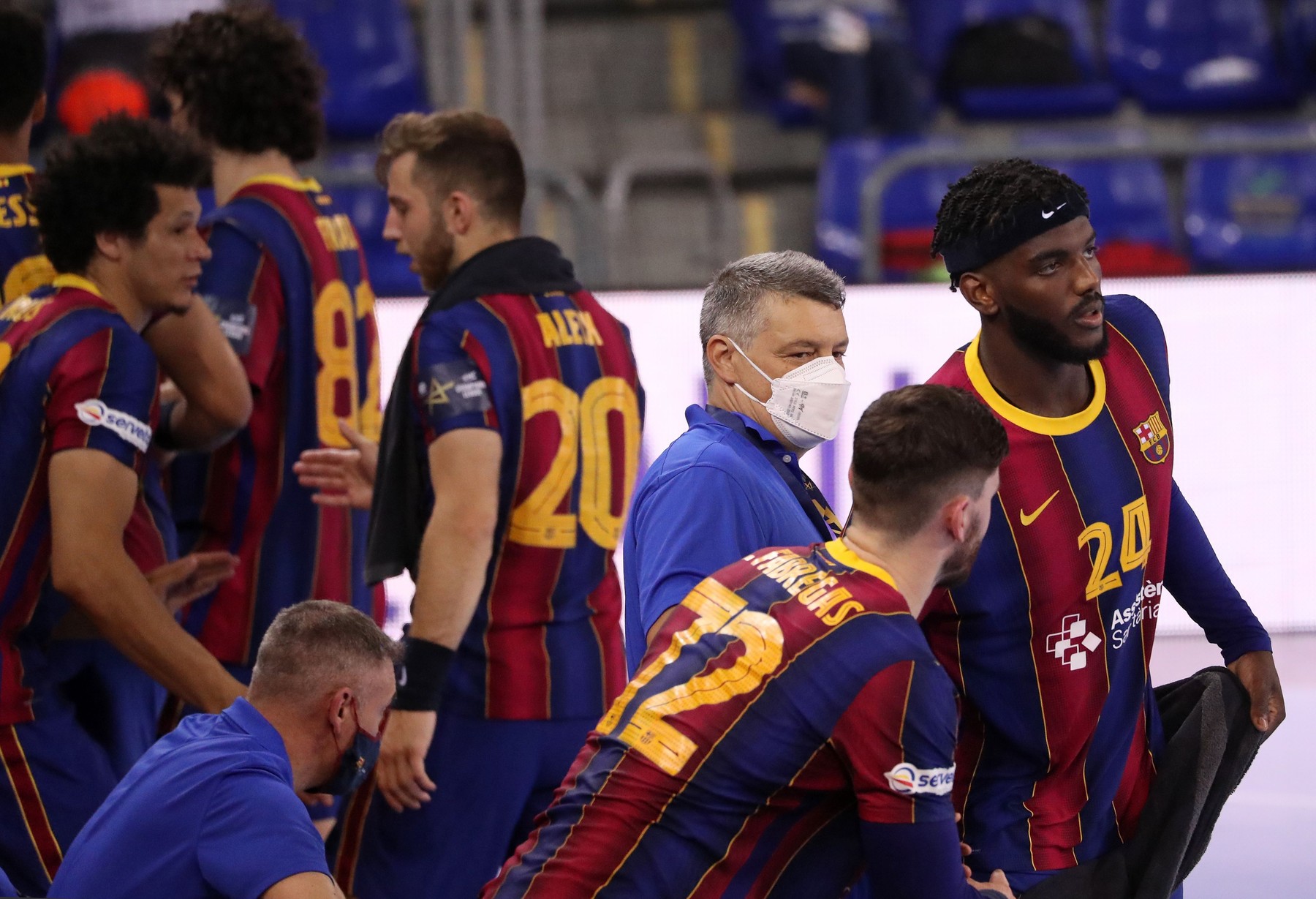 Ce lovitură! Handbaliștii de la Dinamo vor avea un antrenor emblematic pentru istoria Barcelonei. Primele declarații