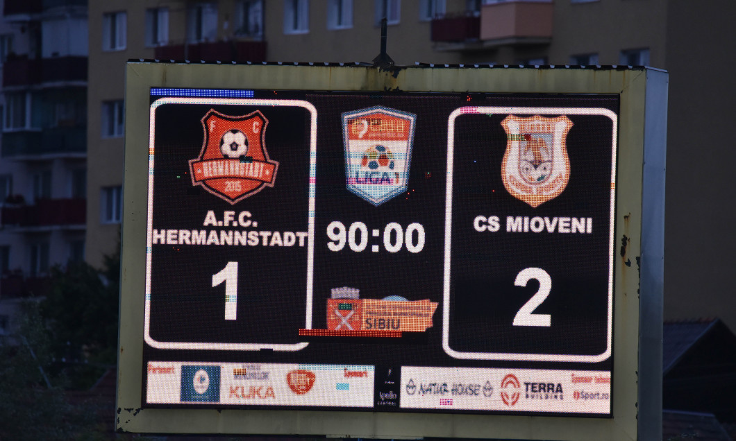 FOTBAL:FC HERMANNSTADT-CS MIOVENI, BARAJ LIGA 1 CASA PARIURILOR (02.05.2021)