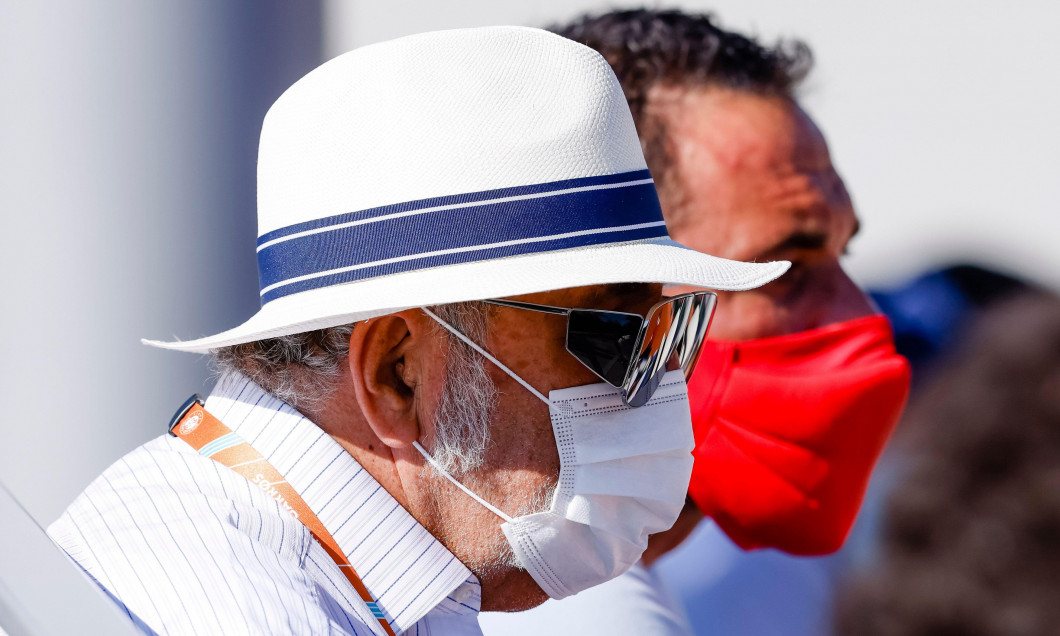 Paris, France. 31st May, 2021. Tennis: Grand Slam/WTA Tour - French Open, women's singles, 1st round, Konta (Great Britain) - Cirstea (Romania). Ion Tiriac is sitting in the stands. Credit: Frank Molter/dpa/Alamy Live News