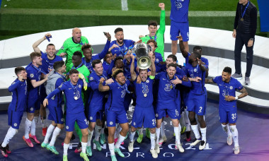 Chelsea's Cesar Azpilicueta (centre) and team-mates celebrate with the trophy after the UEFA Champions League final match held at Estadio do Dragao in Porto, Portugal. Picture date: Saturday May 29, 2021.