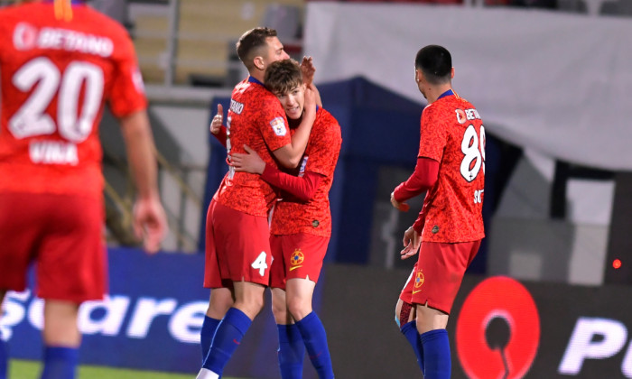 Octavian Popescu, în meciul FCSB - Sepsi / Foto: Sport Pictures