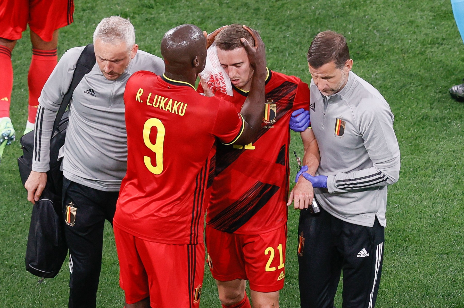 Lovitură pentru Belgia: nu se mai poate baza la EURO 2020 pe un fotbalist esențial. "Are dublă fractură!"