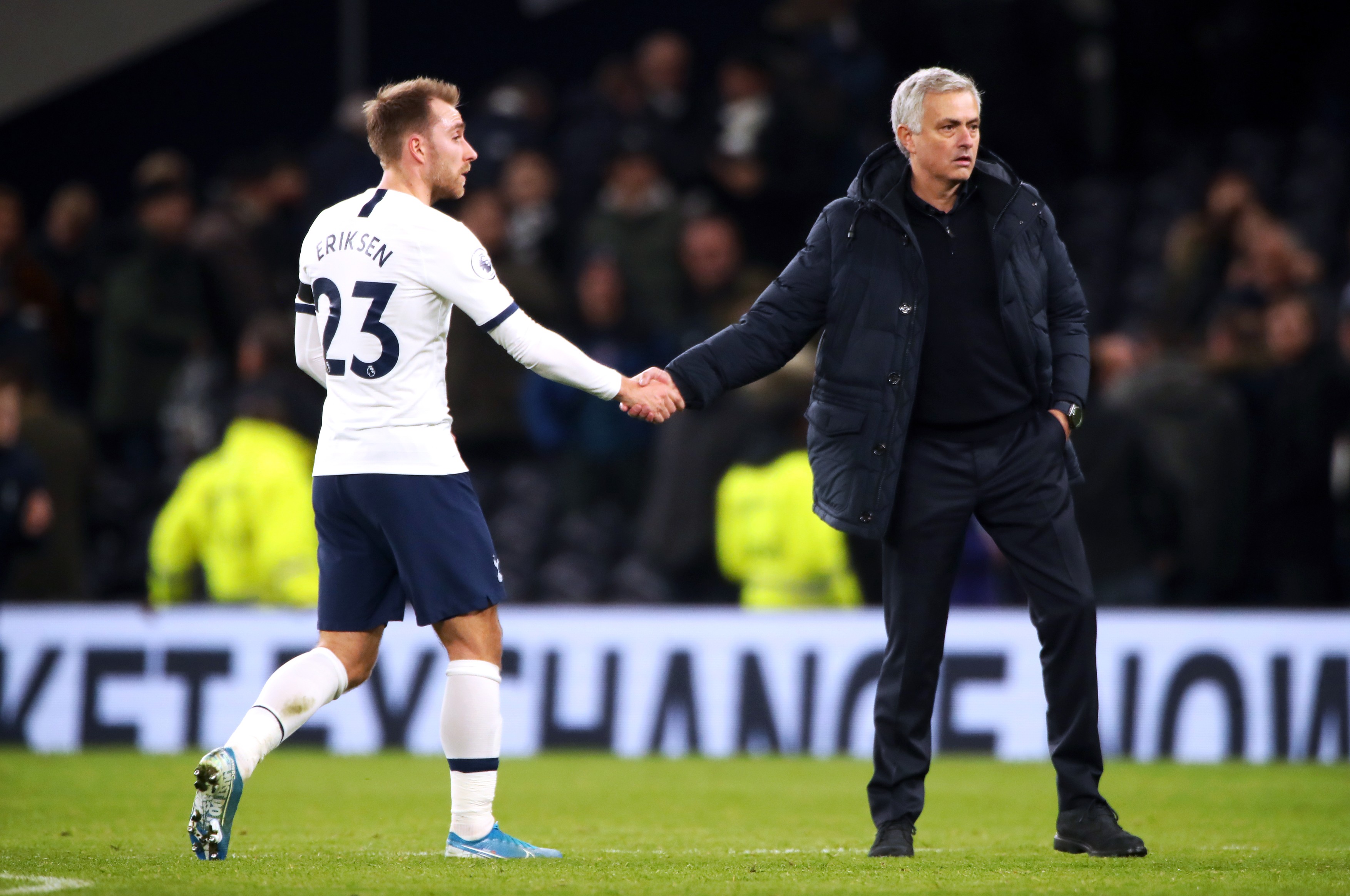 ”Am plâns”. Jose Mourinho, discurs emoționant după accidentul lui Christian Eriksen: ”Dumnezeu s-a uitat la fotbal”