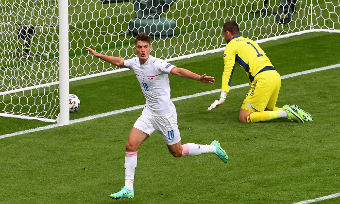 Patrik Shick a marcat un gol superb în Scoția - Cehia / Foto: Getty Images