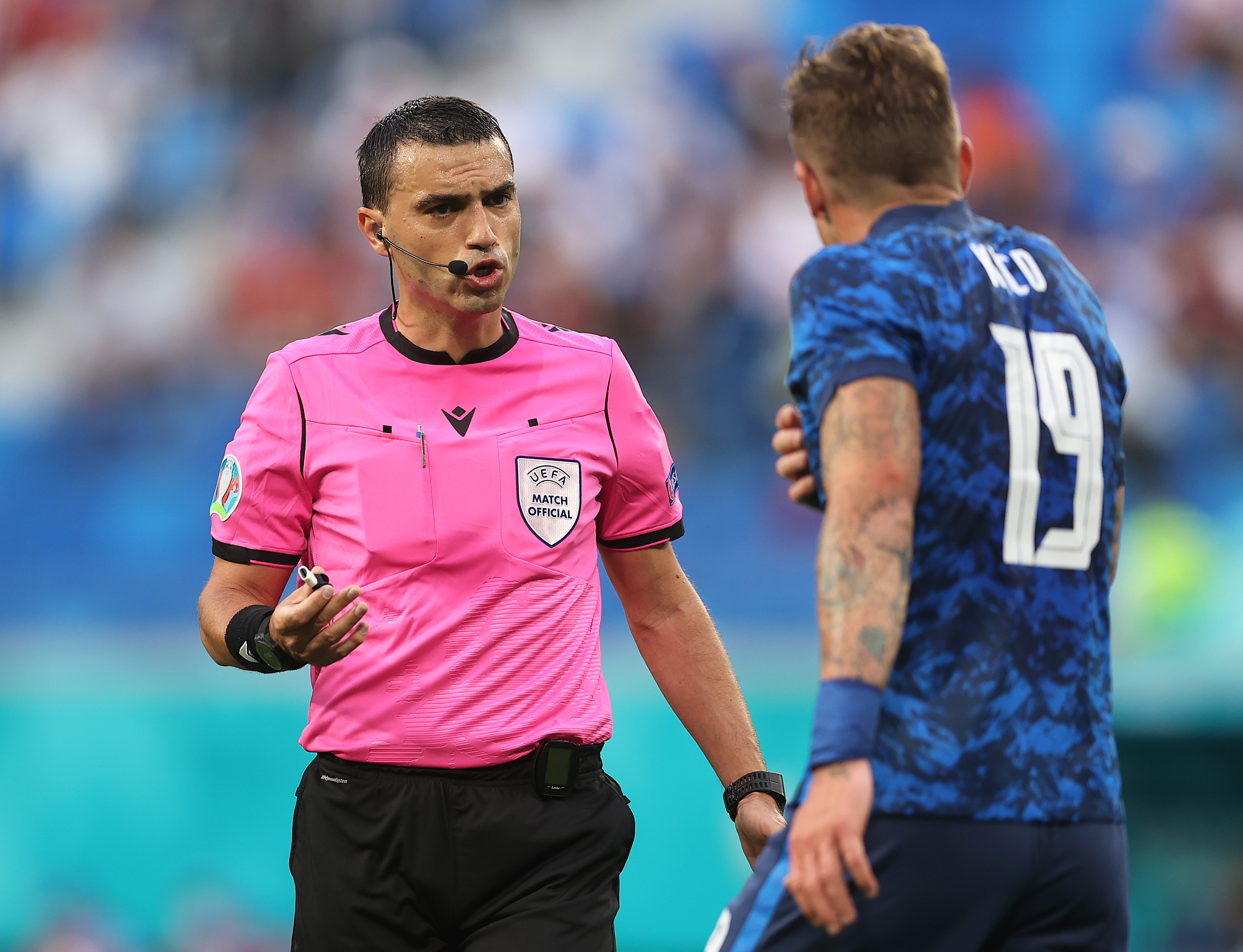 Ovidiu Haţegan, delegat la un super meci din preliminariile CM 2022. Şi Istvan Kovacs va arbitra o partidă la fel de tare