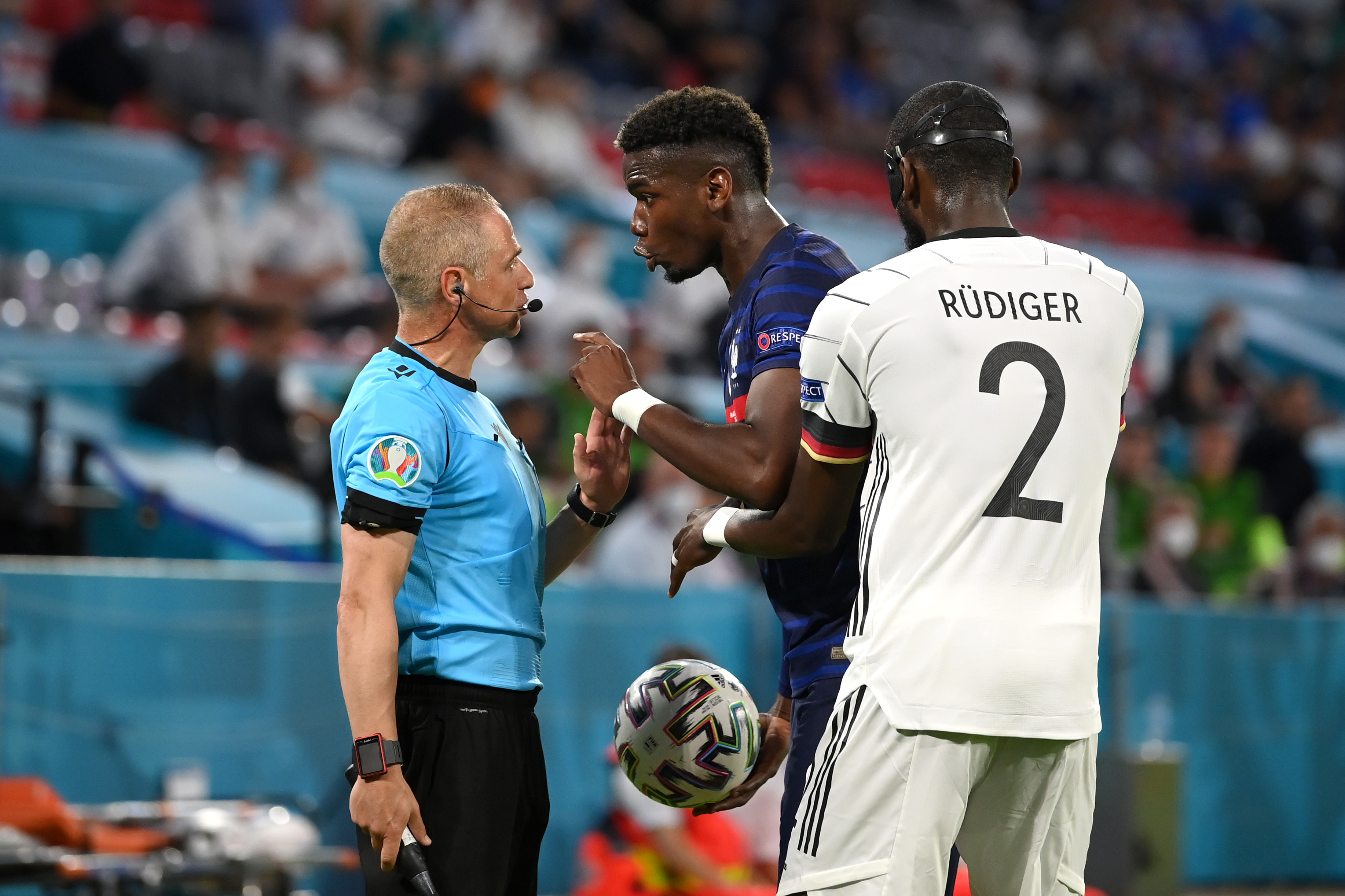 Suarez de la EURO? Pogba susține că a fost mușcat în meciul Franța - Germania