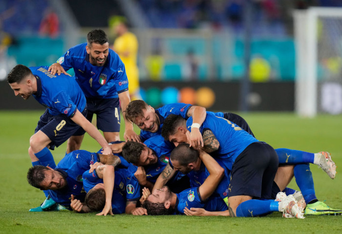 Galerie Foto | EURO 2020 | Italia învinge Elveția cu 3-0 și se califică în  optimi! Squadra azzurra a strălucit, noua stea este Locatelli
