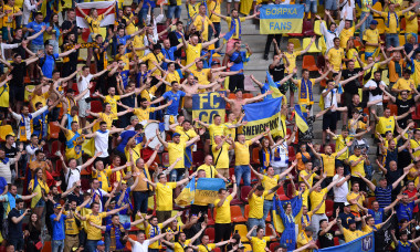 Suporterii naționalei Ucrainei, la partida cu Macedonia de Nord de la EURO 2020, disputată la București / Foto: Getty Images