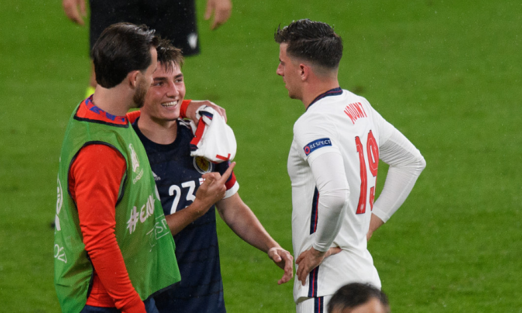 Mason Mount, Ben Chilwell și Billy Gilmour, după meciul Anglia - Scoția 0-0 / Foto: Profimedia