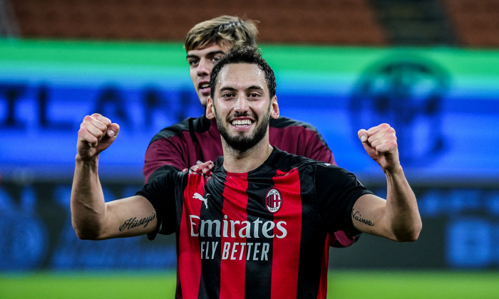 Hakan Calhanoglu, în tricoul lui AC Milan / Foto: Profimedia