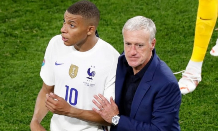 Kylian Mbappe și Didier Deschamps / Foto : Getty Images