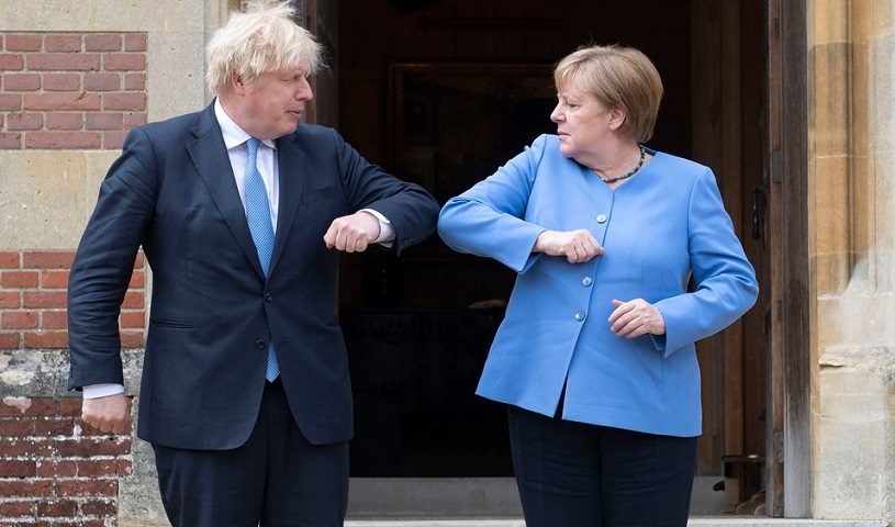 Boris Johnson rămâne pe poziții, deși Angela Merkel s-a declarat foarte îngrijorată de ceea ce se întâmplă la Londra