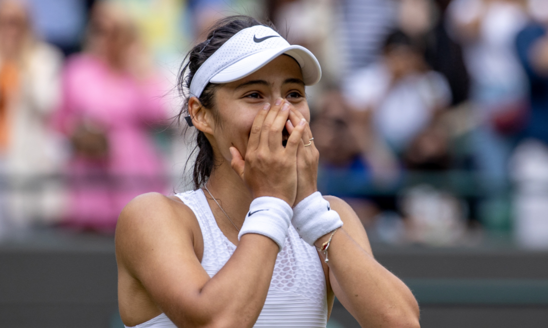 Emma Răducanu, moment memorabil la Wimbledon. Declarația cu care a stârnit hohote de râs: ”Asta m-au întrebat părinții”