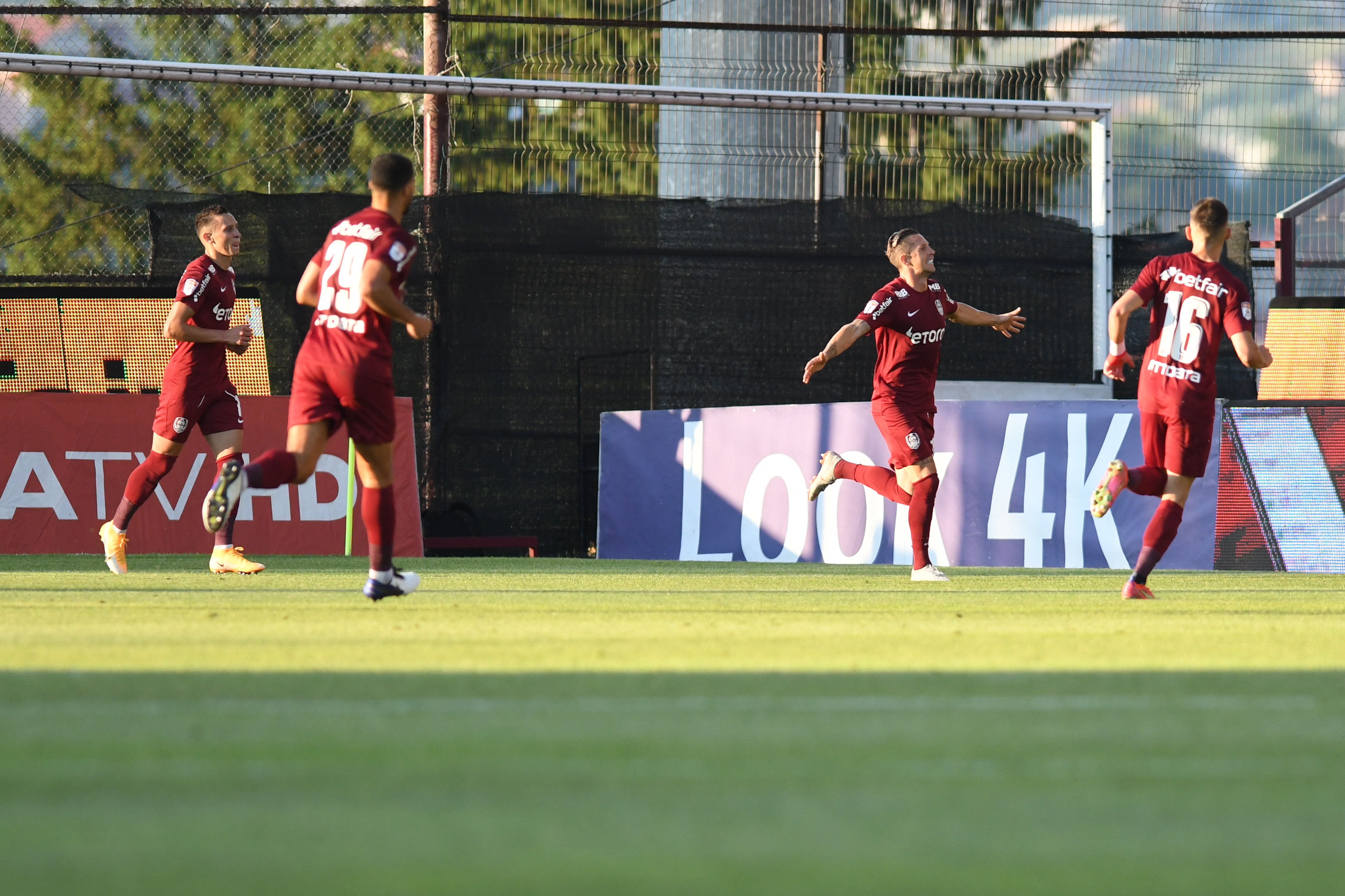 Ciprian Deac, cucerit de Marius Șumudică: ”Trebuia să fie 5-0 la pauză, jucăm un fotbal plăcut!” Ce i-a prezis lui Omrani