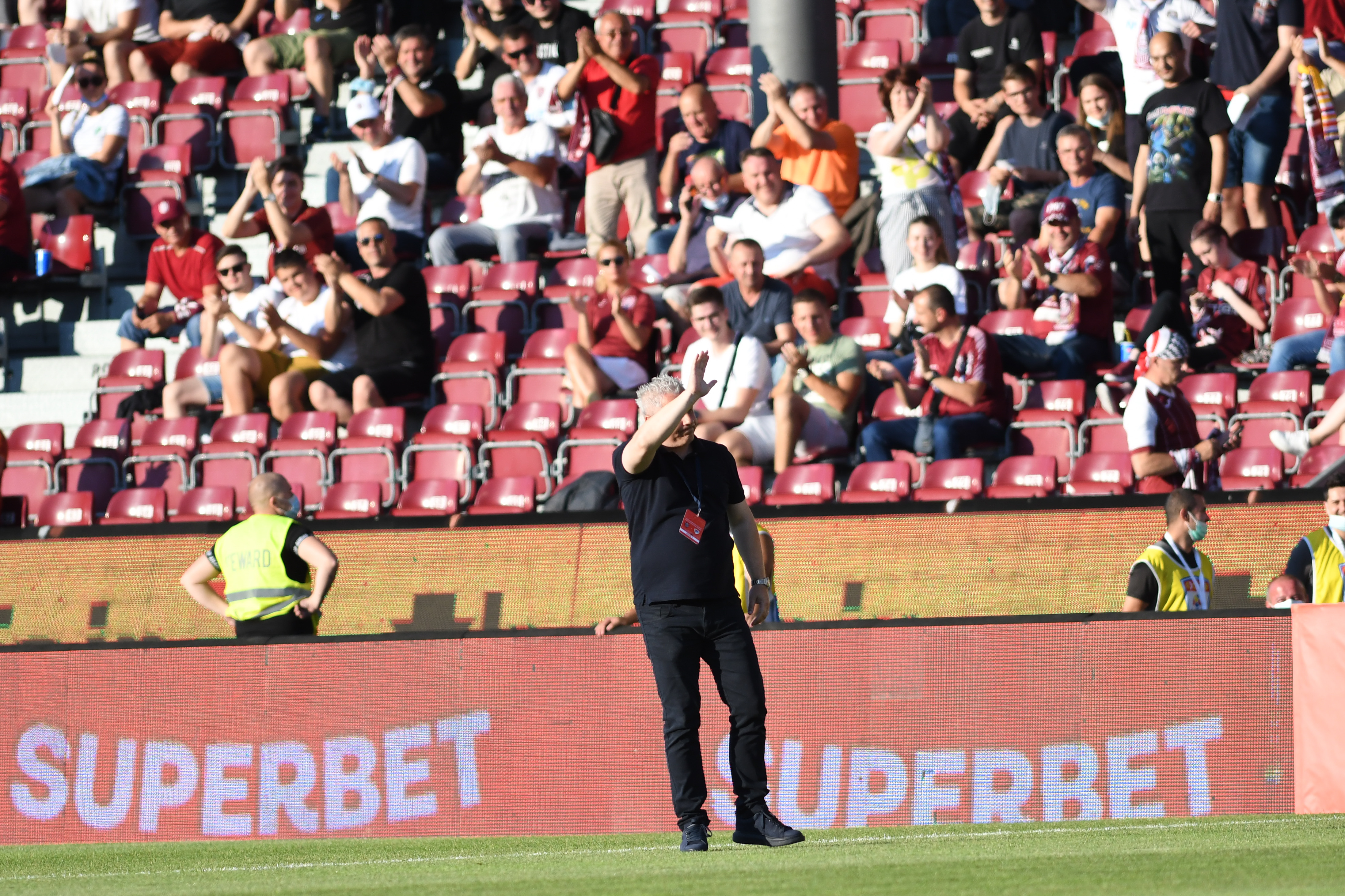 Așa a trăit Șumudică debutul la CFR Cluj: Suporterii mi-au scandat numele, le mulțumesc!