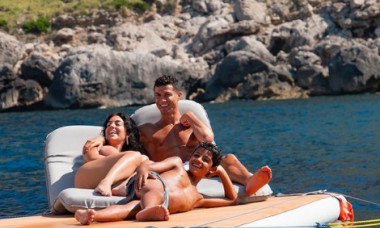 Ronaldo, Georgina şi cei patru copii se relaxează în Insulele Baleare / Foto: Instagram @georginagio