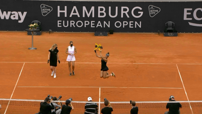 Gabriela Ruse, moment superb după finala cu Andrea Petkovic. ”Săritura campioanei” a pus-o în dificultate