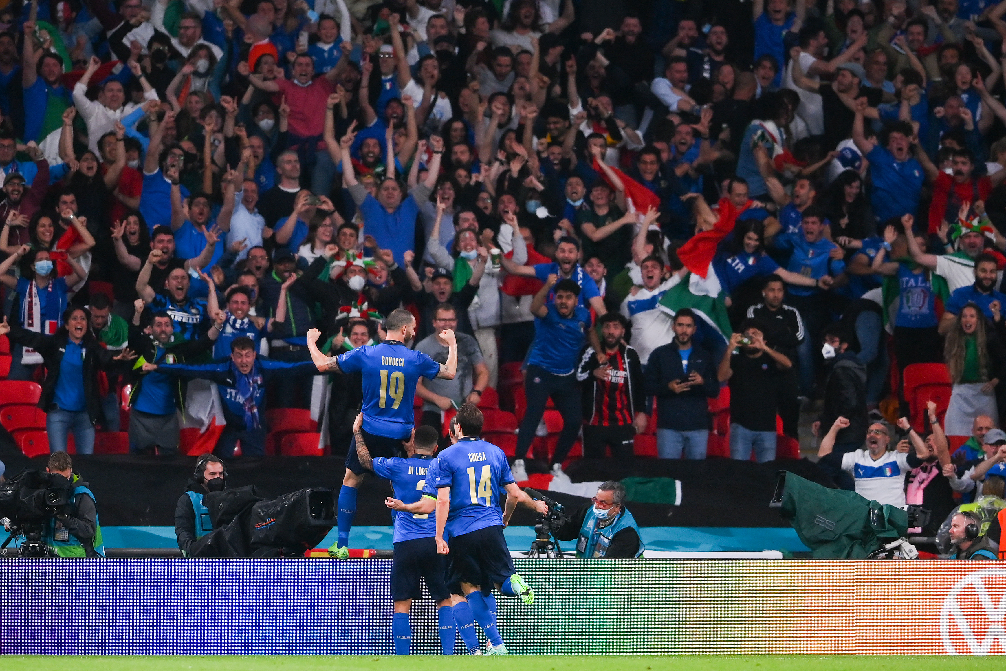 Italia - Anglia 1-1, ACUM, în finala EURO 2020. Pericol la poarta ”squadrei azzurra”! Bonucci a trimis meciul în prelungiri